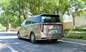 “宗师”驾到！ 简单体验广汽传祺E9新能源MPV