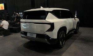 预售价15.98-22.98万元 起亚EV5配置信息曝光