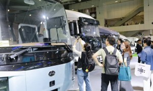 携四款纯电车型 比亚迪亮相深圳国际商用车生态博览会